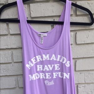 victoria’s secret pink tank top!